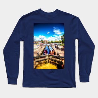 Narrow Boats In Lock, Stratford Upon Avon River Avon Long Sleeve T-Shirt